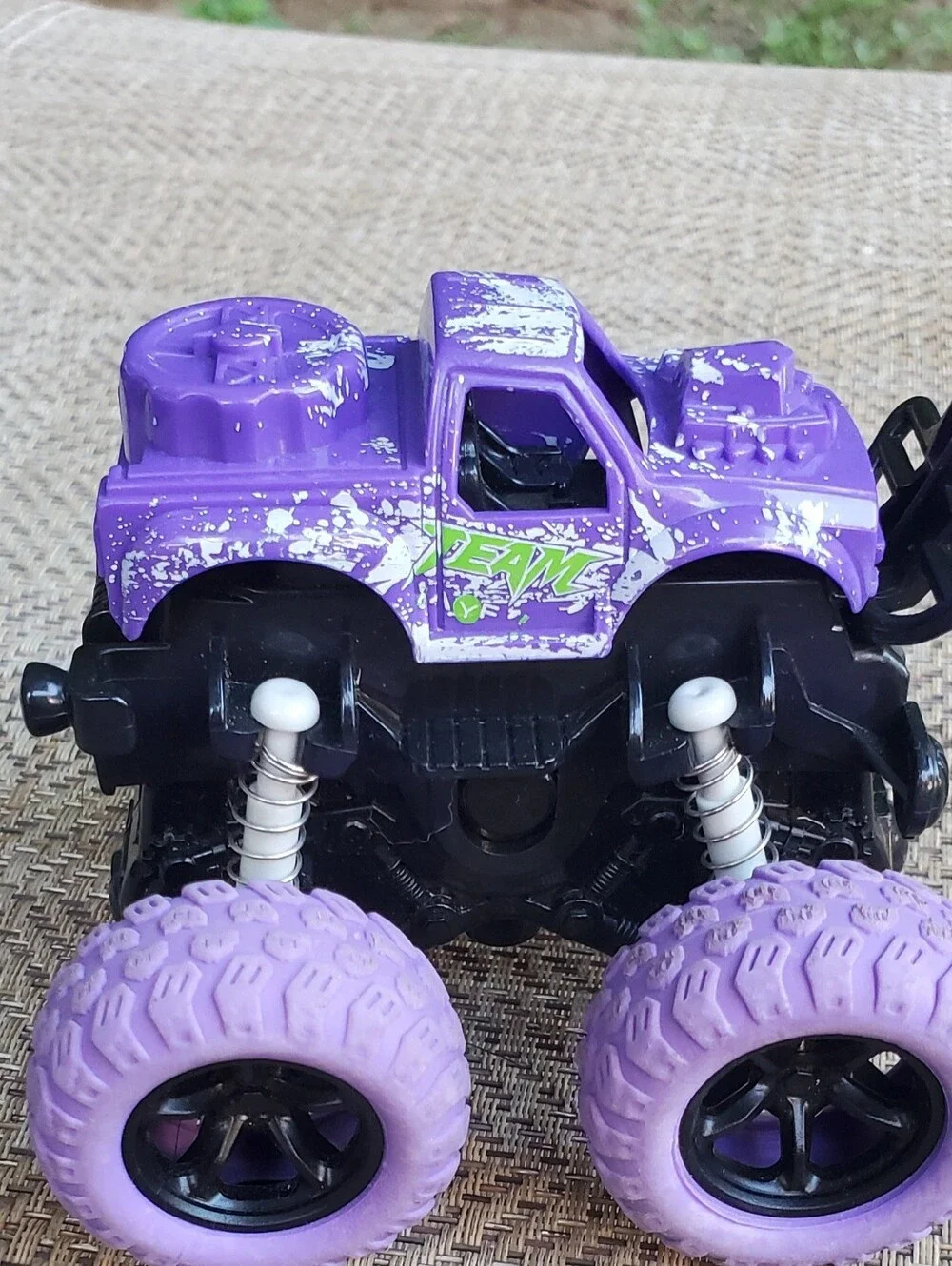 Hot Wheels Monster Jam Trucks 1:64 Scale Mixed Lot of 4 Spinmaster